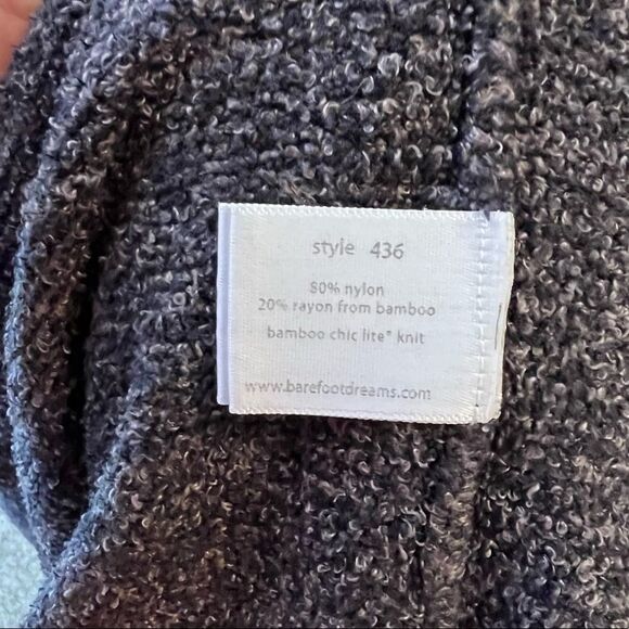 Barefoot Dreams Cardigan Sweater - Picture 7 of 7